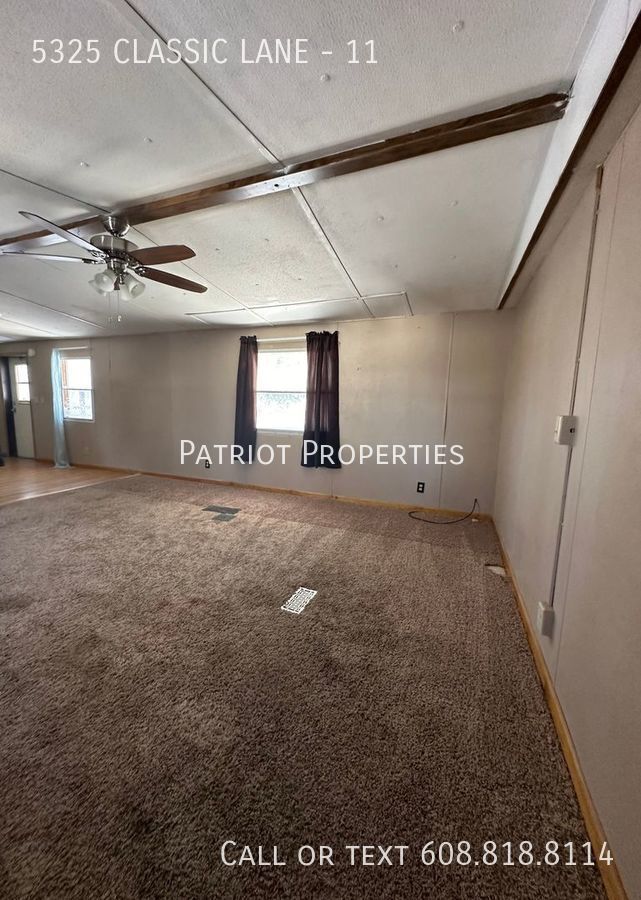 Building Photo - 5325 Classic Ln