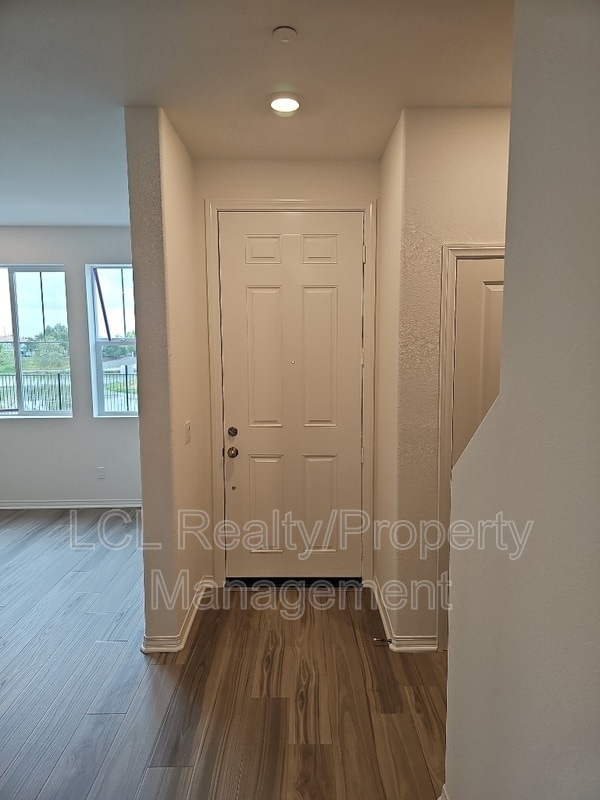 Building Photo - 16030 Lasselle St Unit#3