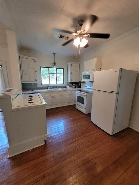 Foto del edificio - 105 E Germania St