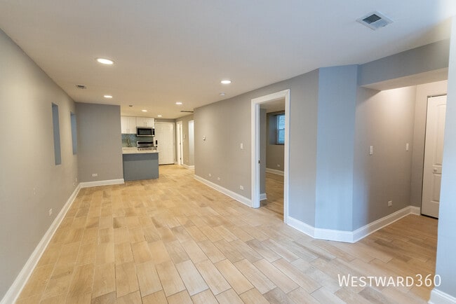 Photo - 1924 N Honore St Apartment