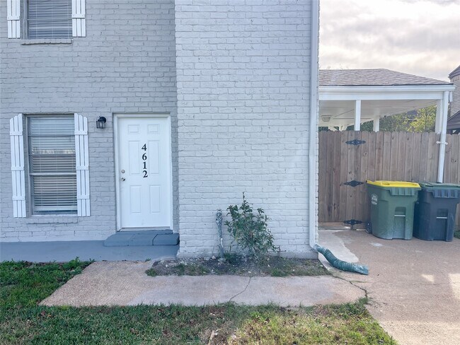 Foto del edificio - 4612 W Orange St
