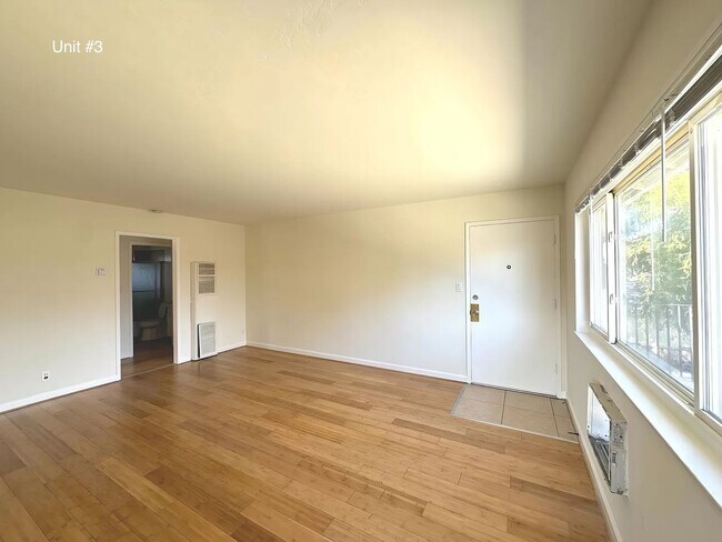 Foto del edificio - 1 Bedroom and 1 Bath Apartment