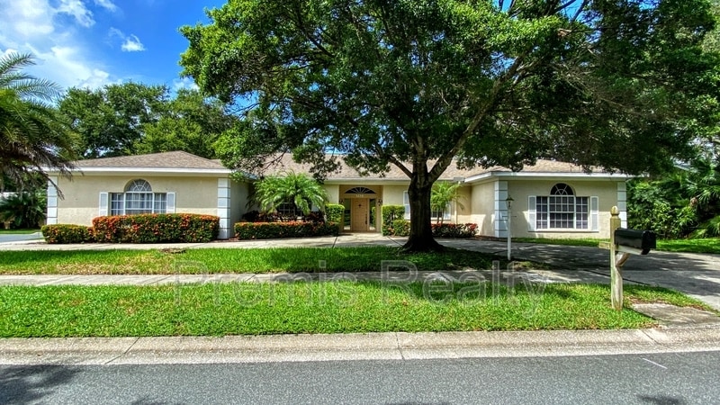 Primary Photo - 642 Weathersfield Dr