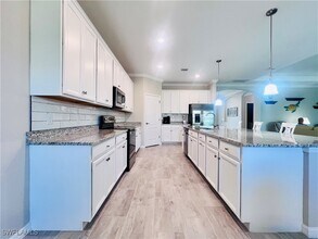 Building Photo - 11973 Bay Oak Dr