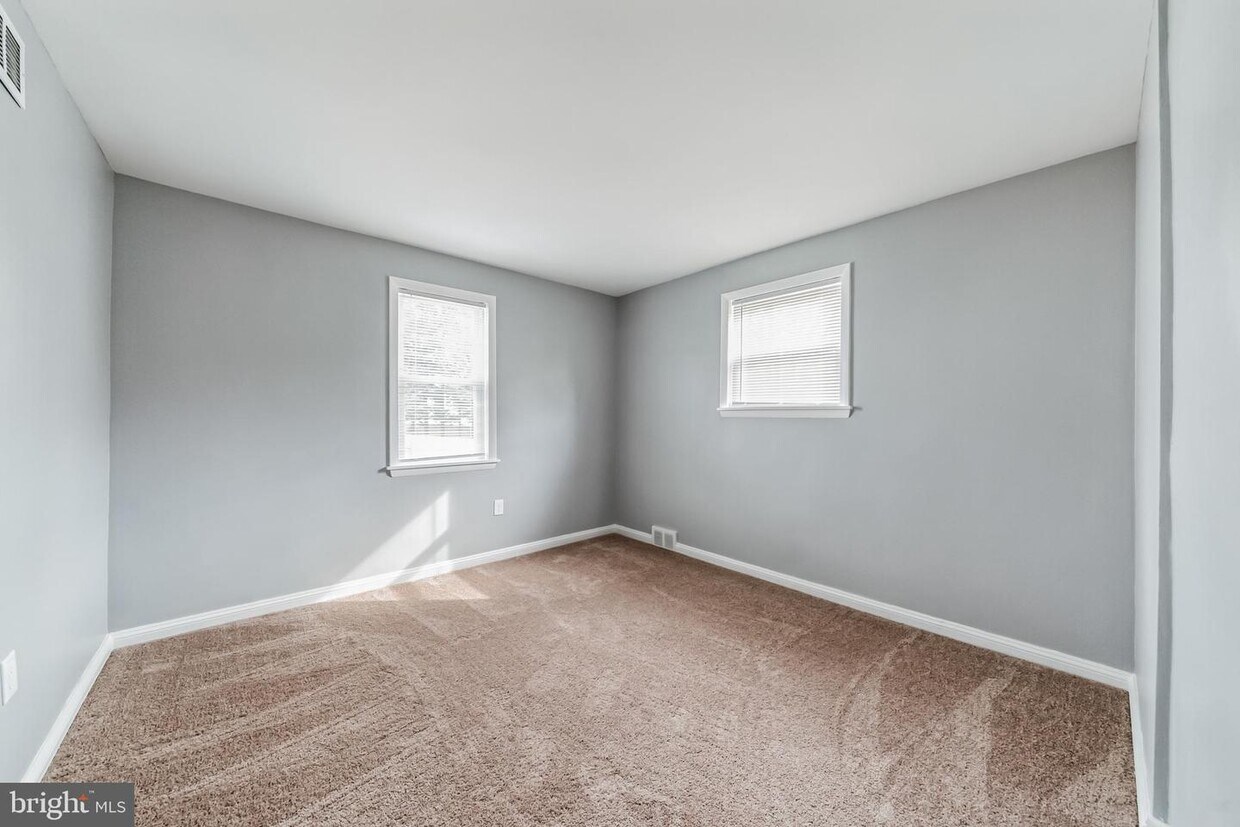 323 Yale Square, Morton, PA 19070 House Rental in Morton, PA