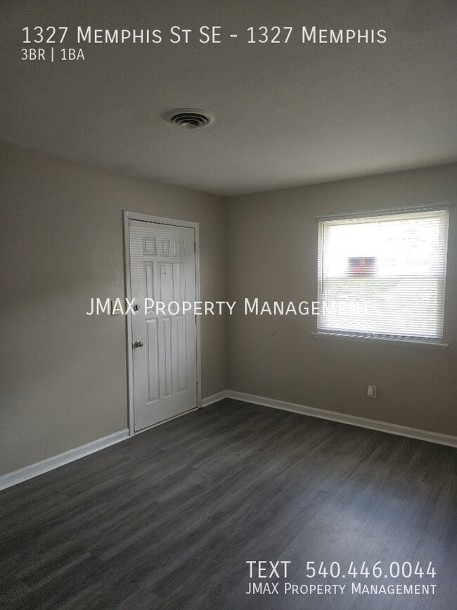 Building Photo - 1327 Memphis St SE