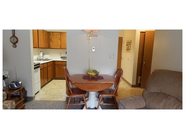 Foto del edificio - 1081 Palm Ave