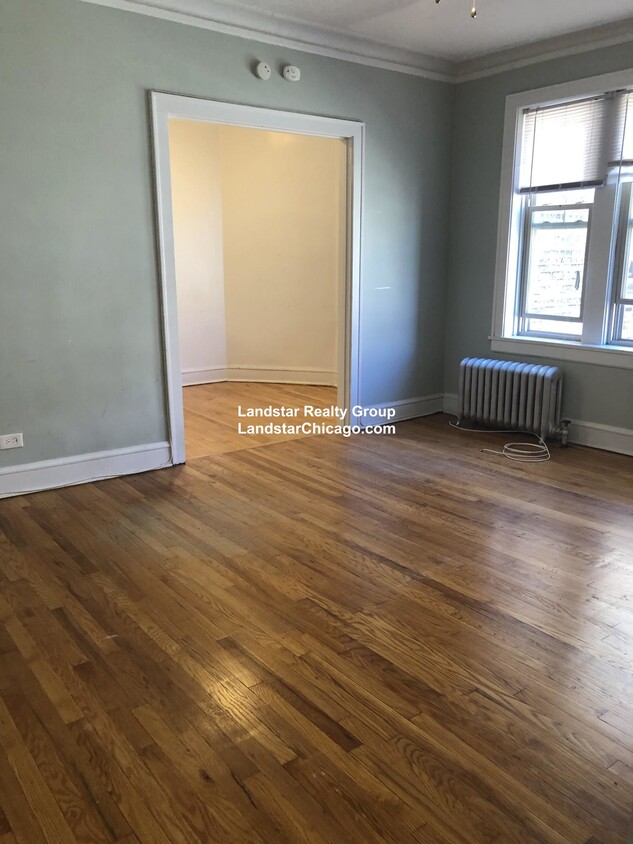 Foto principal - 1303 Elmwood Ave