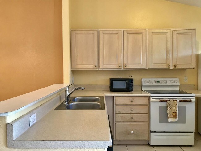 Building Photo - 50 SILVER OAK CIR