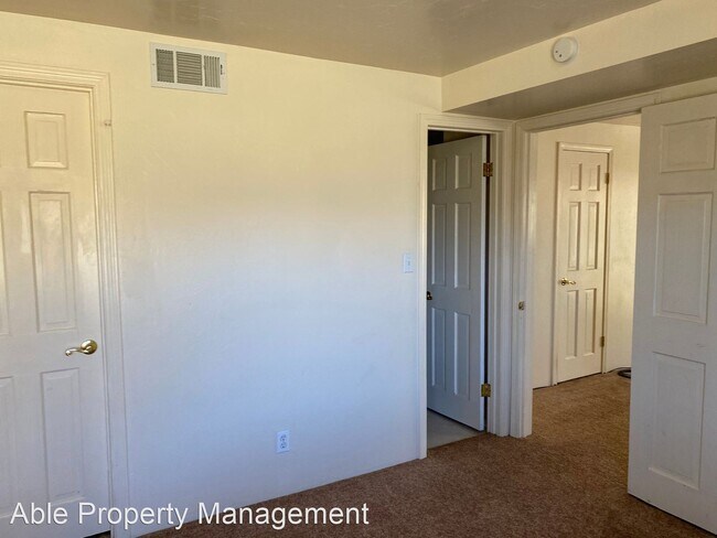 Building Photo - 3 br, 2 bath House - 5378 Yankee Canyon Dr