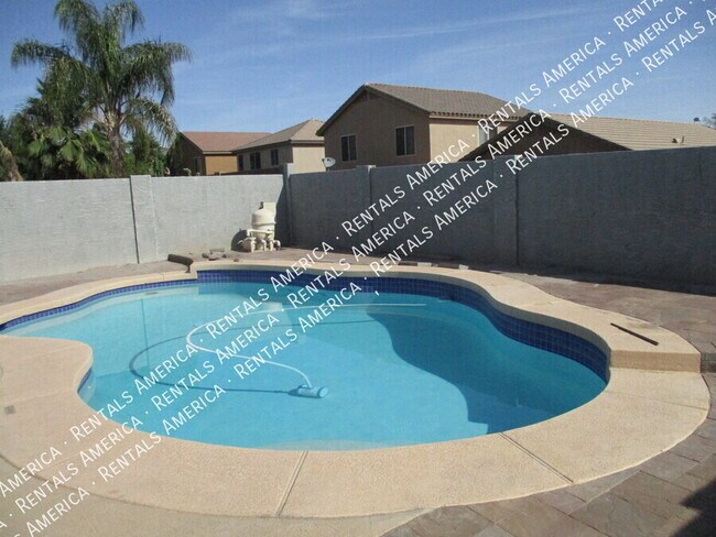Foto del edificio - 1448 E Saguaro Trail