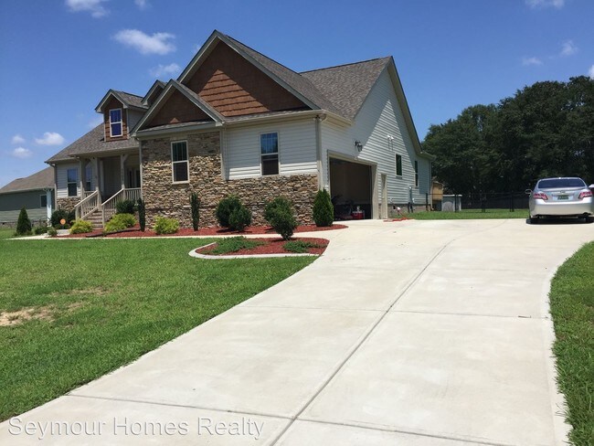 Building Photo - 3 br, 2 bath House - 1105 Braswell Road