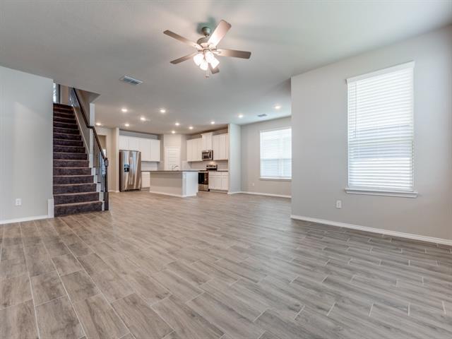 Building Photo - 5936 Hopkins Dr