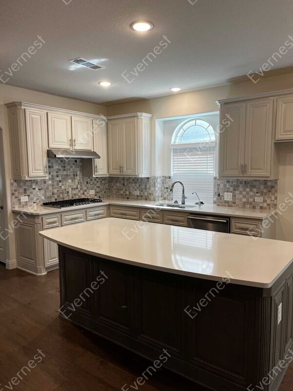 Building Photo - 5205 Center Hill Dr