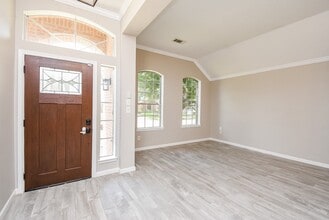 Building Photo - 23122 Beech Canyon Dr