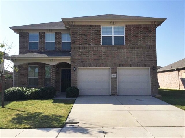 Foto principal - 4020 Hanna Rose Ln