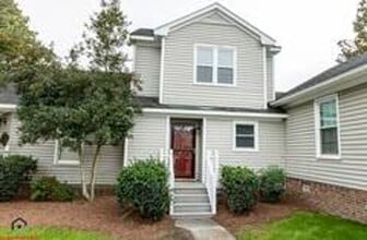 Building Photo - 121 Willow Oaks Ct