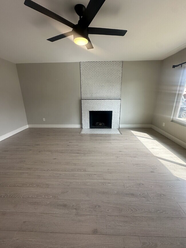 Building Photo - Stunning Fully Renovated 3 Bedroom, 2 Bathroom Single-Story Home in Otay Mesa West!