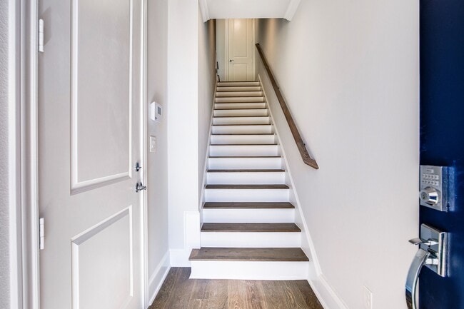 Foto del edificio - 4651 New Water Ln