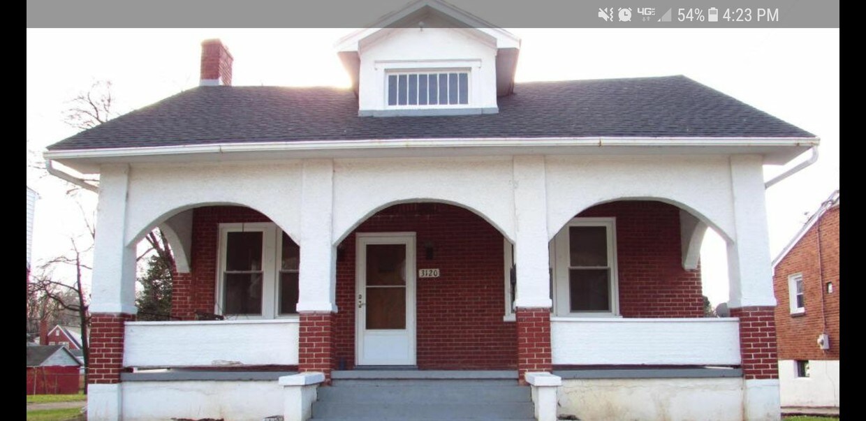 Primary Photo - 3120 Hillcrest Ave NW