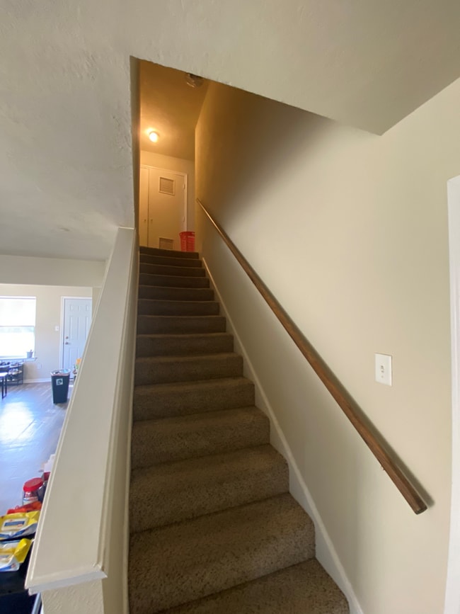 Building Photo - FALL PRE-LEASE - 4 Bedroom/3 Bath 2 Story ...
