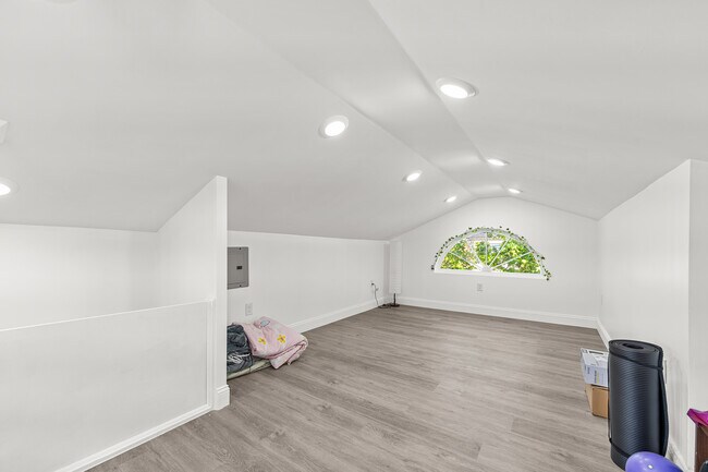 Foto del edificio - 300 S 41st St