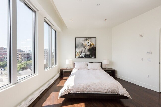Foto del edificio - 360 Newbury St
