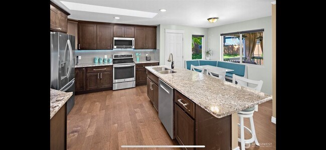 Building Photo - Charming 3BR/3BA House in Auburn