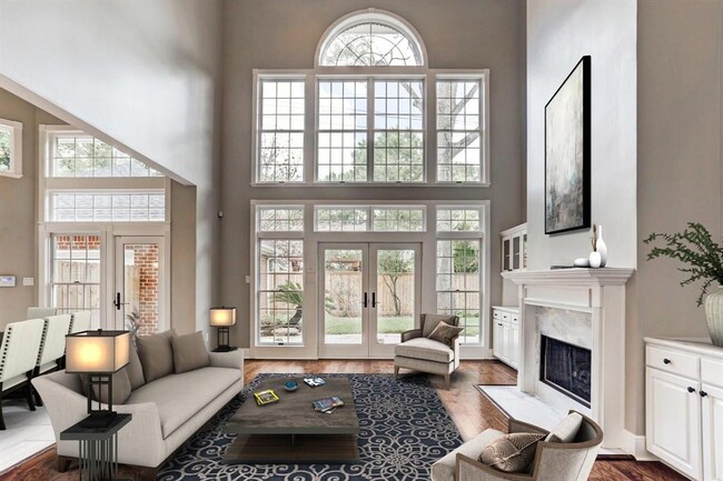 Building Photo - 14822 Bramblewood Dr