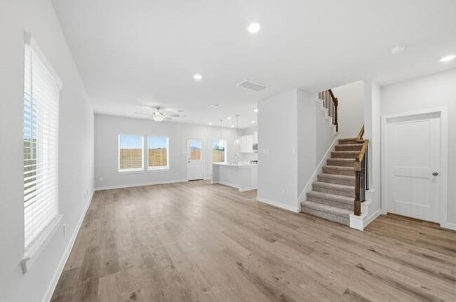 Foto del edificio - 3327 Young Clover Wy