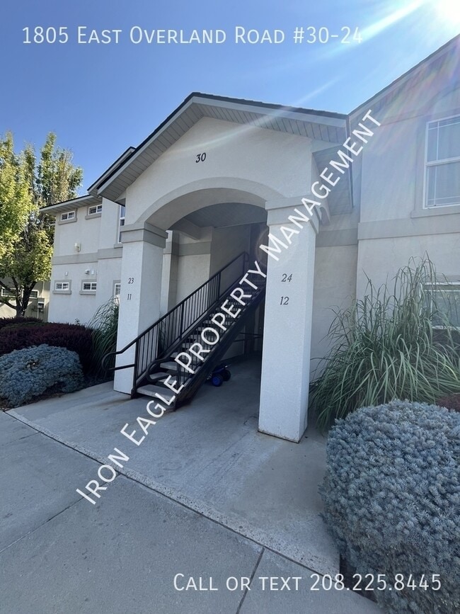 Building Photo - 1805 E Overland Rd