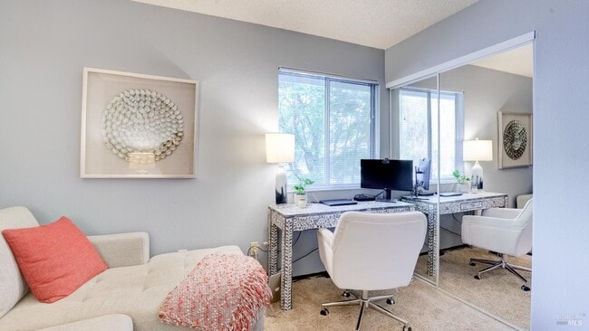 Building Photo - 5270 Arnica Way