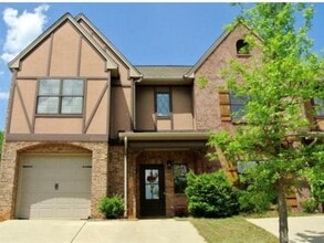 Building Photo - 1951 Stephanie Ct