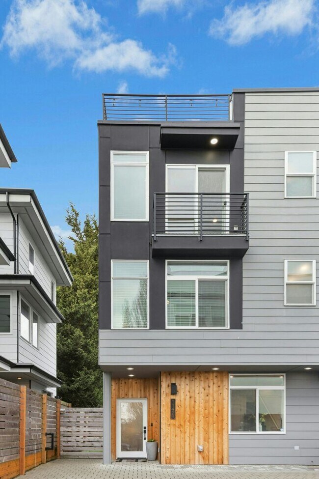 Foto del edificio - Modern  4-bed, 2.5 bath Townhouse in Ballard.