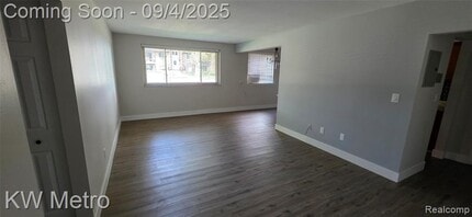 Building Photo - 403 Riviera Dr