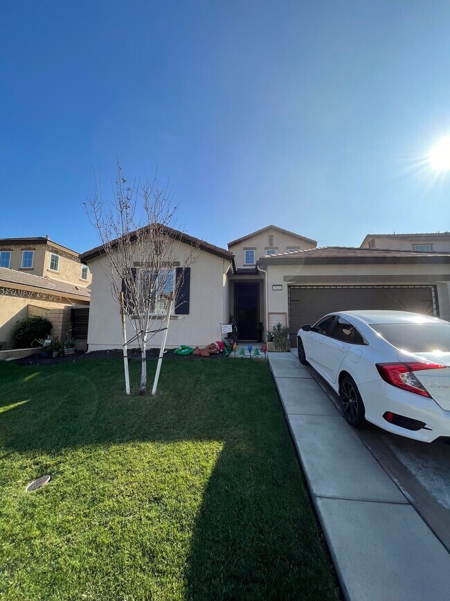 Foto del edificio - 3614 Twinberry Ln
