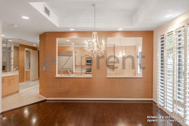 Building Photo - 234 S Gale Dr