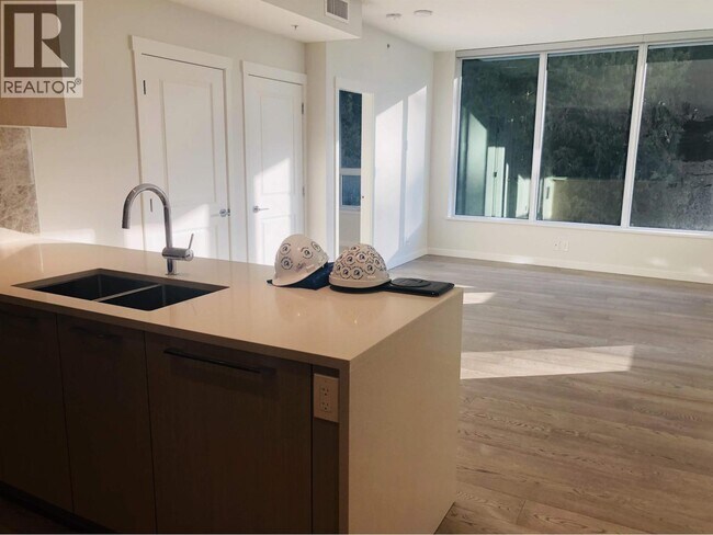 Photo du bâtiment - 3487 Binning Rd