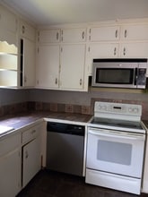 Building Photo - 5303 Lenard Rd