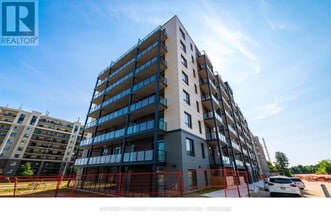 Building Photo - 181 Elmira Rd S