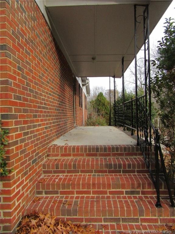Foto del edificio - 632 Shady Grove Rd
