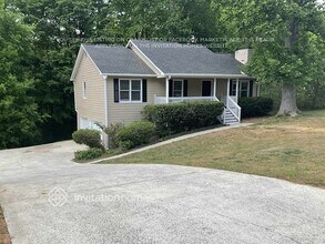 Building Photo - 1693 Independence Dr