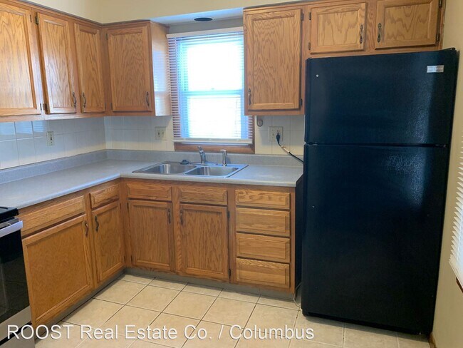 Building Photo - 2 br, 1 bath House - 342 S. Weyant Avenue