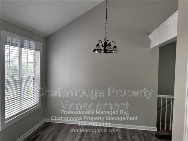 Foto del edificio - 6815 Benwood Dr