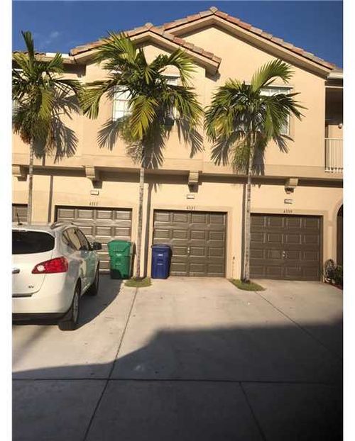 Foto principal - 4323 SW 132nd Way