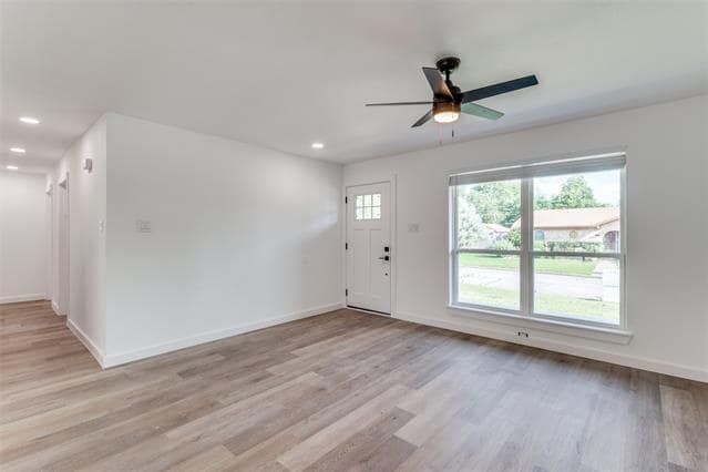 Foto del edificio - 1101 Spring Brook Dr
