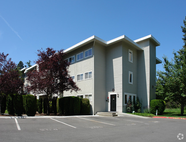 Building Photo - Hidden Creek Condos