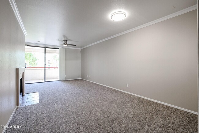 Foto del edificio - 750 E Northern Ave