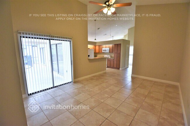 Building Photo - 277 Satinwood Cir