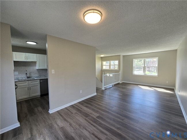 Building Photo - 10200 Stroud Ln